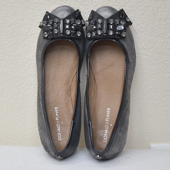 Donald J Pliner Silver Wedges Front Crysta… - Picture 1 of 12
